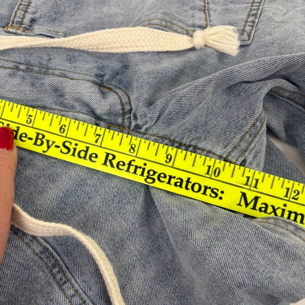 Cali 1850 Barrel Cropped Mid Rise Button Fly Denim‎ Jeans Women's Size 3 (26x25)